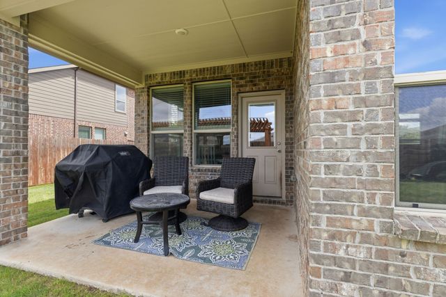 528 Pendennis Drive, Saginaw, TX 76131