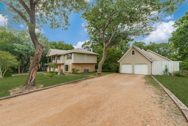 1020 Young Trail, Fairview, TX 75069