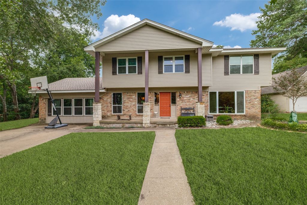 1020 Young Trail, Fairview, TX 75069
