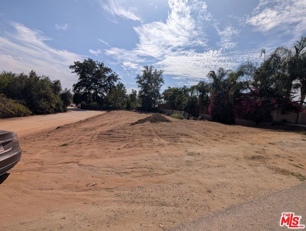 2 Rio Road, Jurupa Valley, CA 92509 — photo 4