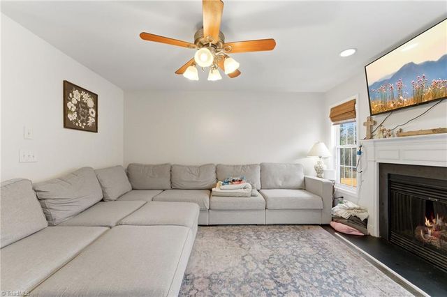 126 Donnell Court, Lexington, NC 27295