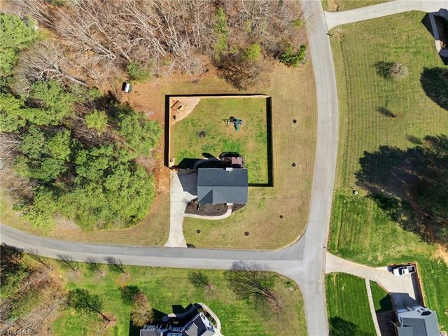 126 Donnell Court, Lexington, NC 27295