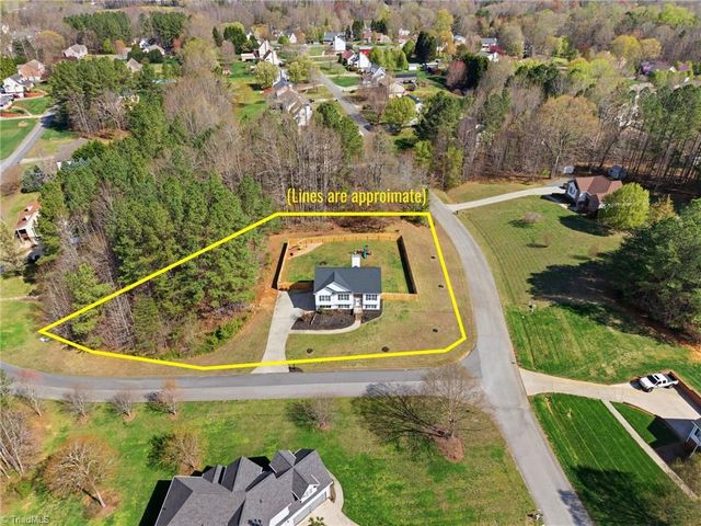 126 Donnell Court, Lexington, NC 27295