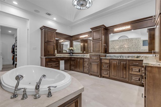 10311 Lookout Lake Court, Cypress, TX 77433