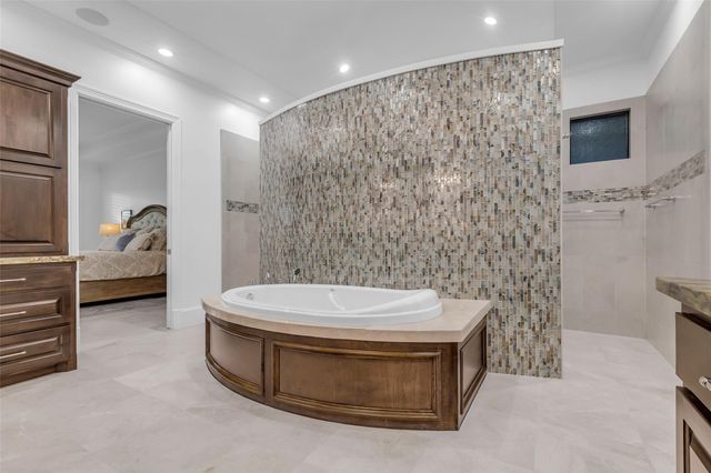 10311 Lookout Lake Court, Cypress, TX 77433