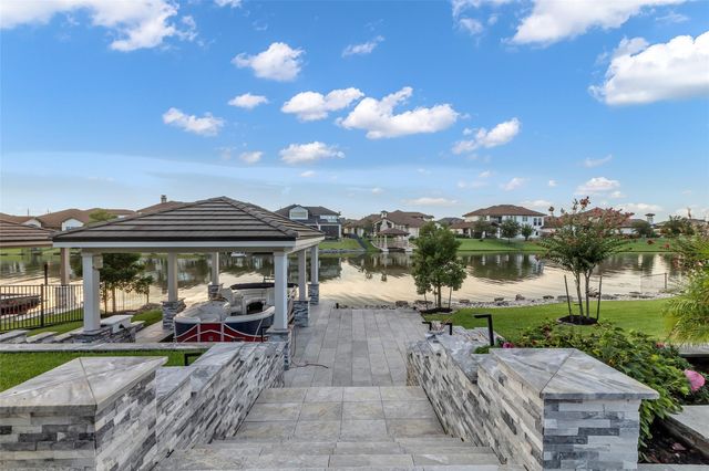 10311 Lookout Lake Court, Cypress, TX 77433