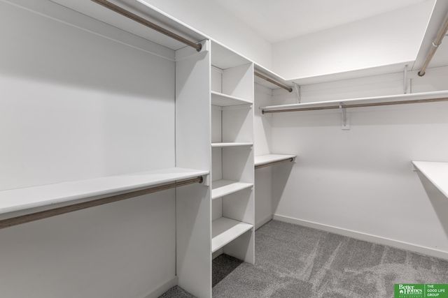 19505 Allied Street, Elkhorn, NE 68022