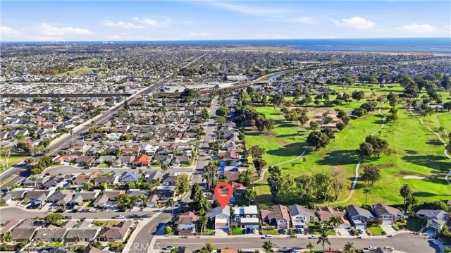 5872 Meadowbrook Drive, Huntington Beach, CA 92649