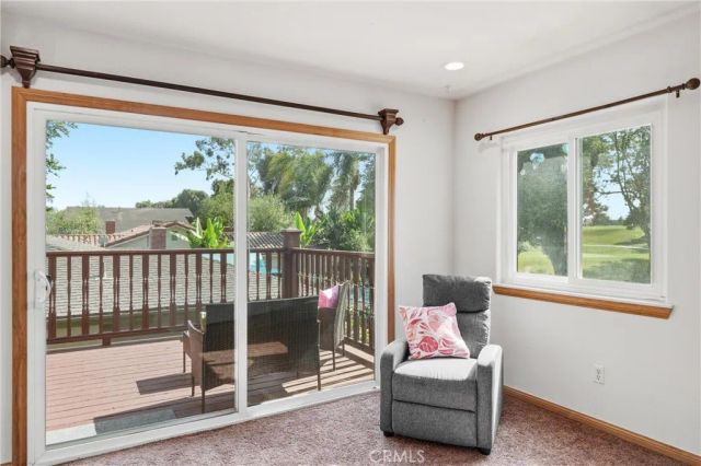 5872 Meadowbrook Drive, Huntington Beach, CA 92649