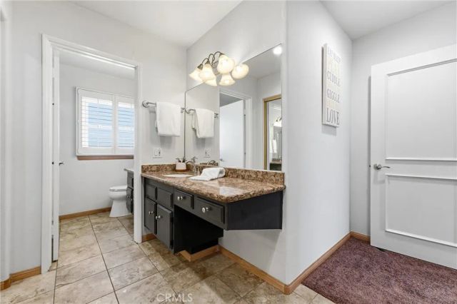 5872 Meadowbrook Drive, Huntington Beach, CA 92649