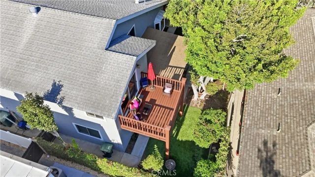 5872 Meadowbrook Drive, Huntington Beach, CA 92649
