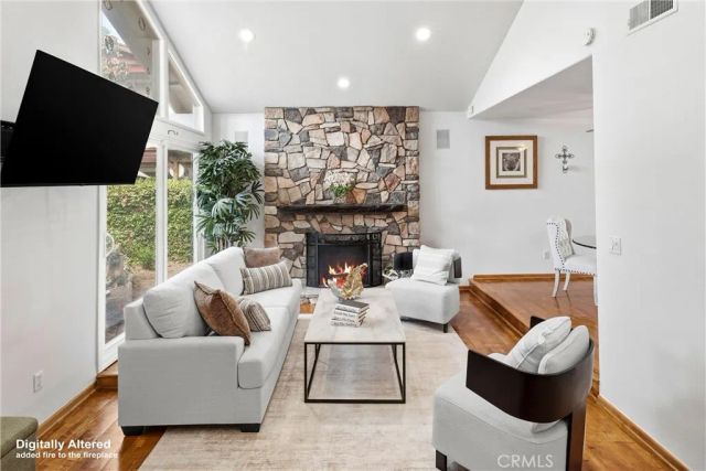 5872 Meadowbrook Drive, Huntington Beach, CA 92649