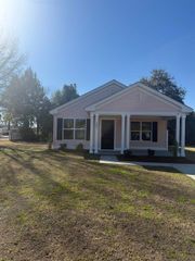 1001 Spivey Ave., Myrtle Beach, SC 29577