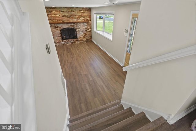 57 MARLBOROUGH AVE, Marlton, NJ 08053