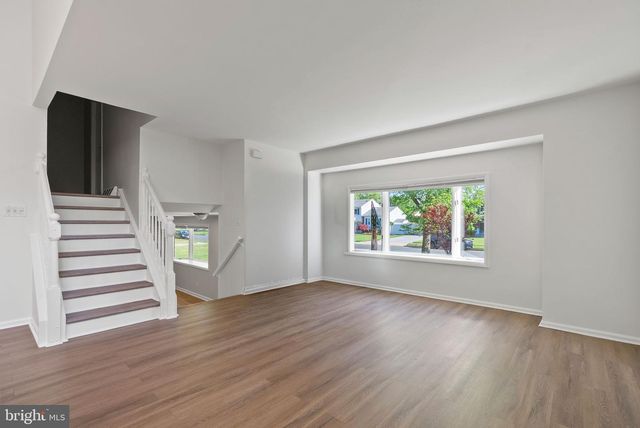 57 MARLBOROUGH AVE, Marlton, NJ 08053