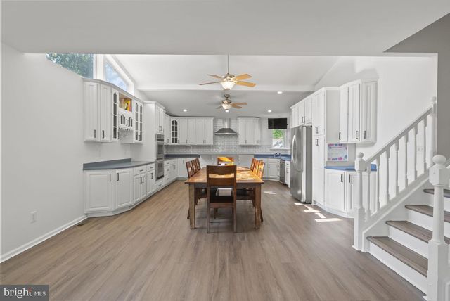 57 MARLBOROUGH AVE, Marlton, NJ 08053