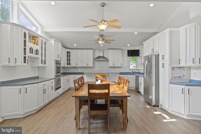 57 MARLBOROUGH AVE, Marlton, NJ 08053