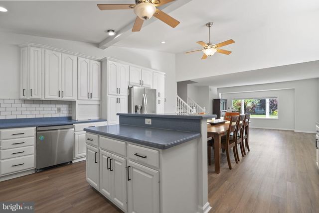57 MARLBOROUGH AVE, Marlton, NJ 08053