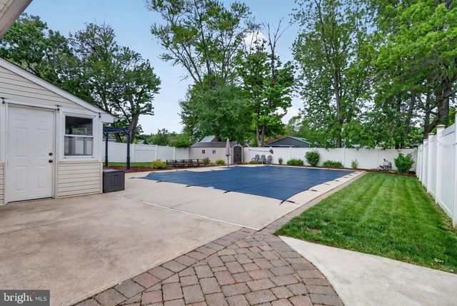 57 MARLBOROUGH AVE, Marlton, NJ 08053