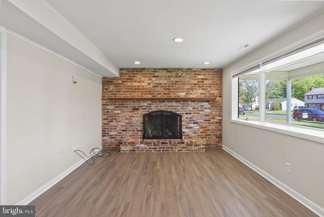 57 MARLBOROUGH AVE, Marlton, NJ 08053