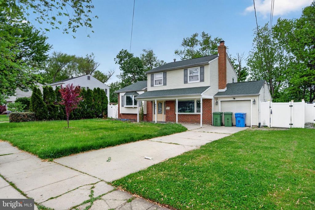 57 MARLBOROUGH AVE, Marlton, NJ 08053