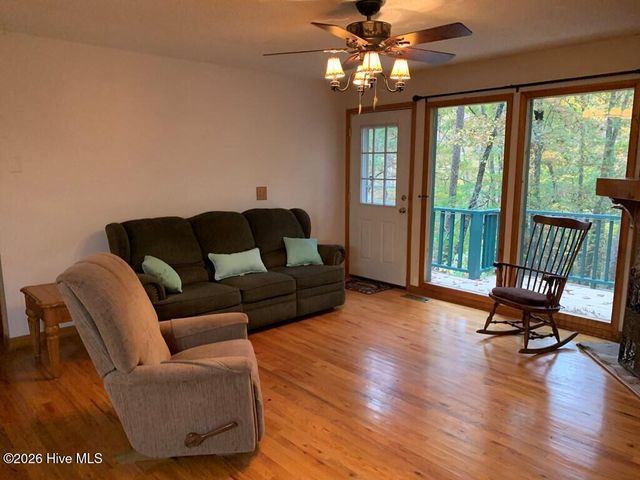 55 Laurel Spring Drive, Murphy, NC 28906