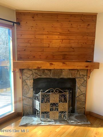 55 Laurel Spring Drive, Murphy, NC 28906
