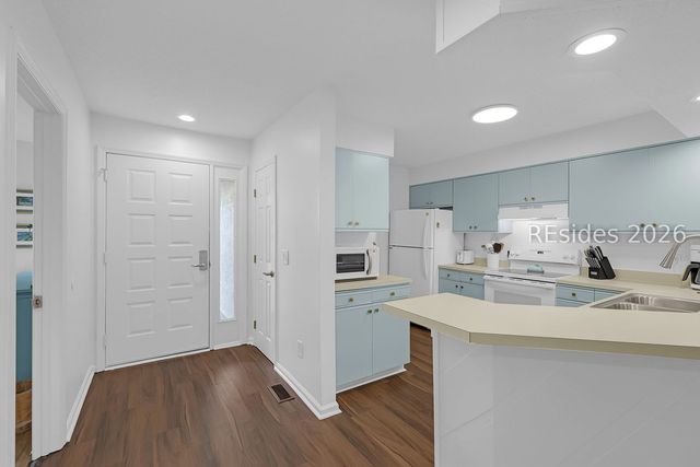 100 Colonnade Drive 147, Hilton Head Island, SC 29928
