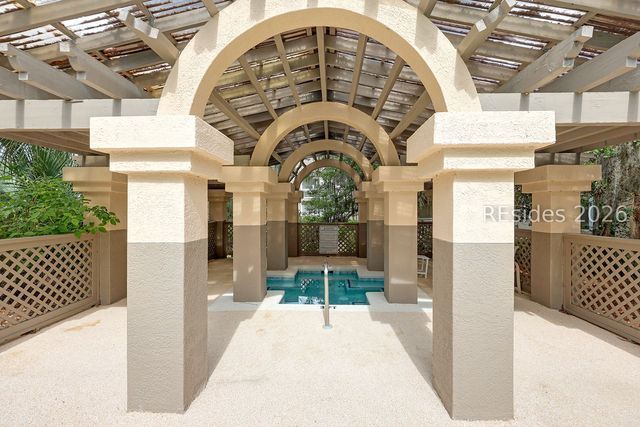 100 Colonnade Drive 147, Hilton Head Island, SC 29928