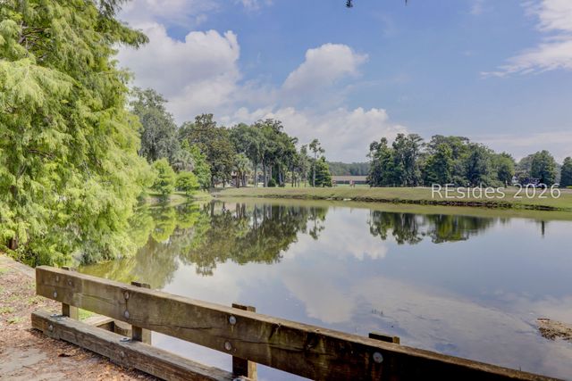 100 Colonnade Drive 147, Hilton Head Island, SC 29928