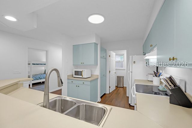 100 Colonnade Drive 147, Hilton Head Island, SC 29928