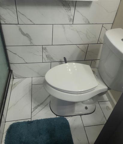 8254 Sussex Street, Detroit, MI 48228