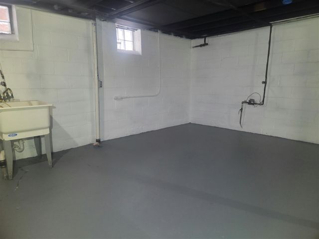 8254 Sussex Street, Detroit, MI 48228