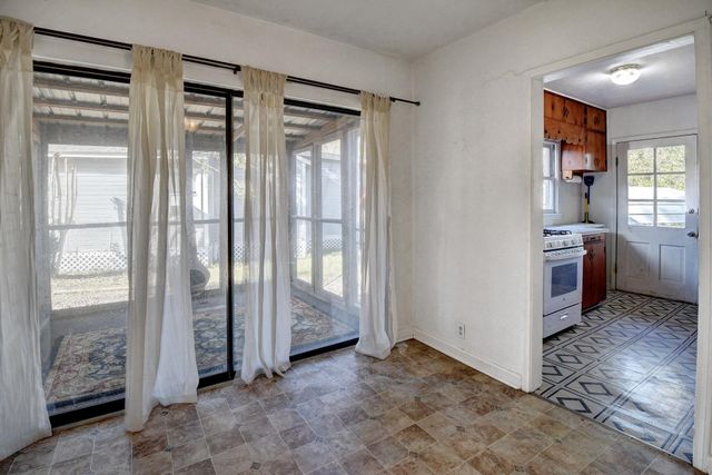 304 Cedar ST, Bastrop, TX 78602