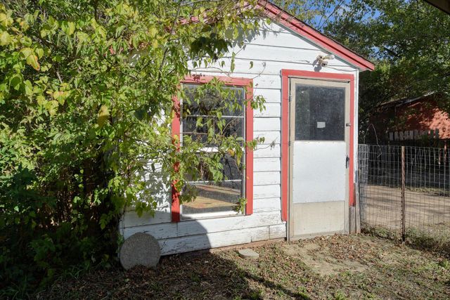 304 Cedar ST, Bastrop, TX 78602