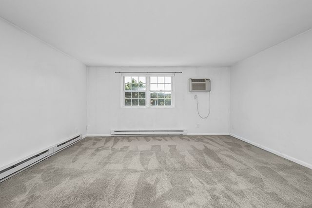 91 Pleasant St C11, Medfield, MA 02052