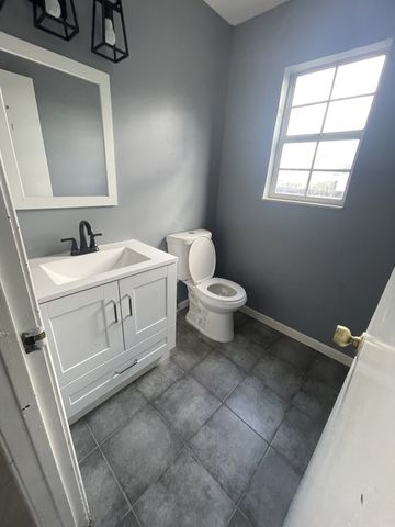 3285 Towne Village Rd, Antioch, TN 37013