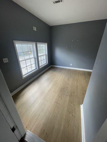 3285 Towne Village Rd, Antioch, TN 37013