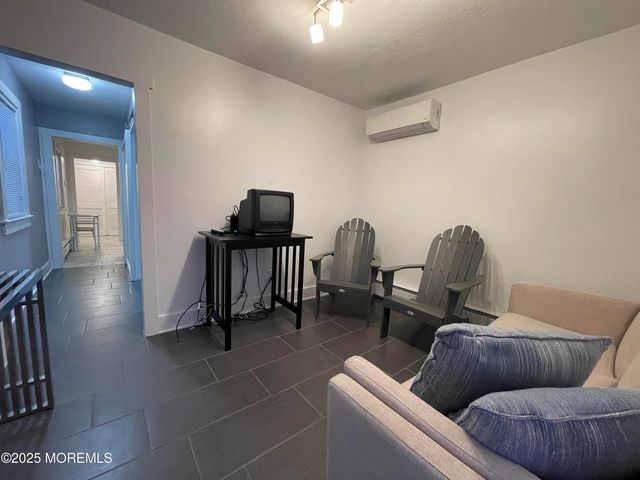 94 Poplar Avenue, Deal, NJ 07723