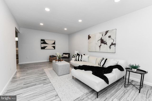 11701 NEWBRIDGE CT, Reston, VA 20191