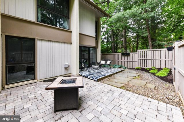 11701 NEWBRIDGE CT, Reston, VA 20191