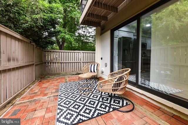 11701 NEWBRIDGE CT, Reston, VA 20191