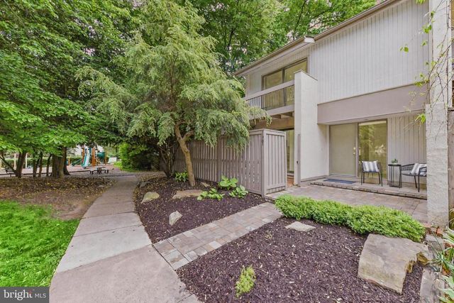 11701 NEWBRIDGE CT, Reston, VA 20191