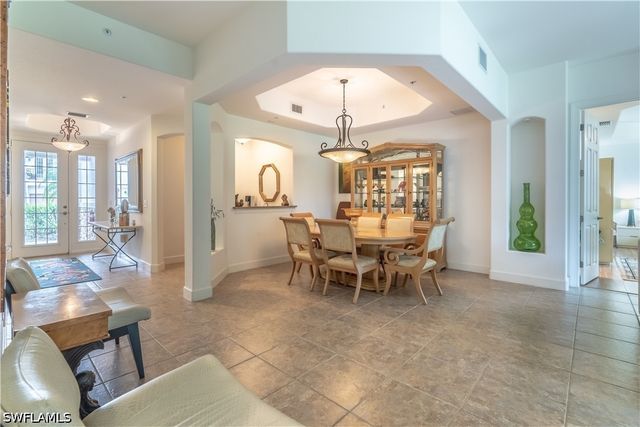 8070 Players Cove DR 102, Naples, FL 34113