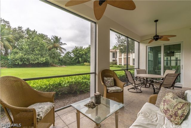 8070 Players Cove DR 102, Naples, FL 34113