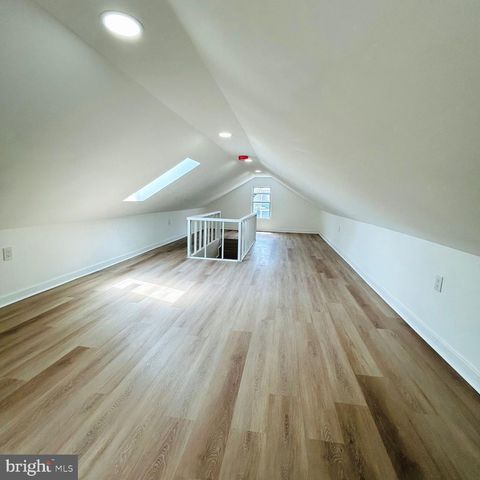 352 ROOSEVELT AVE, Lindenwold, NJ 08021