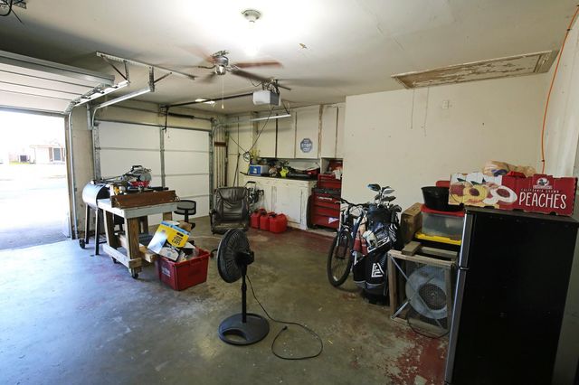 4406 B Bar Drive, Santa Fe, TX 77510