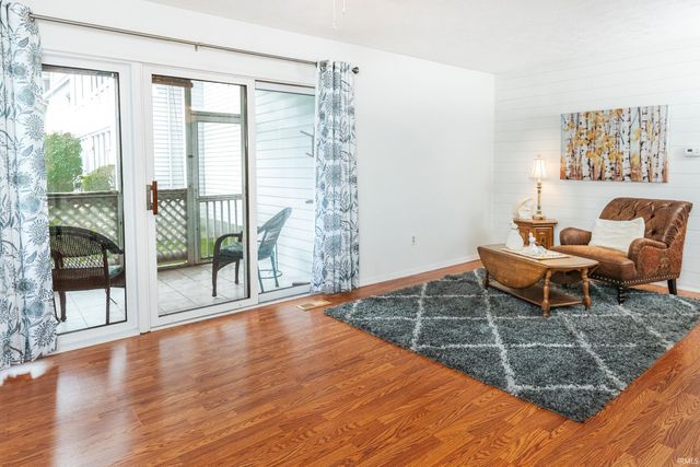 1324 S College Mall Road, Bloomington, IN 47401