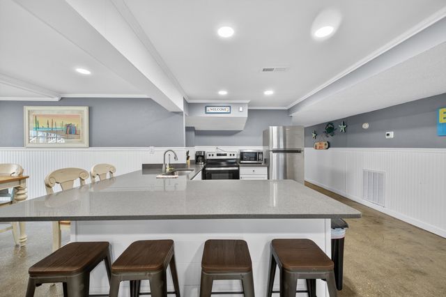 1885 Pompano Dr., Garden City Beach, SC 29576