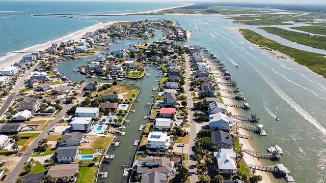 1885 Pompano Dr., Garden City Beach, SC 29576